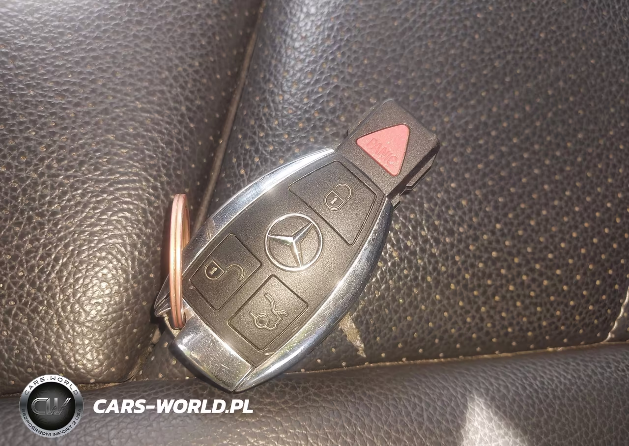2016 Mercedes-Benz Glc 300 4Matic VIN:WDC0G4KB9GF009640 - 11