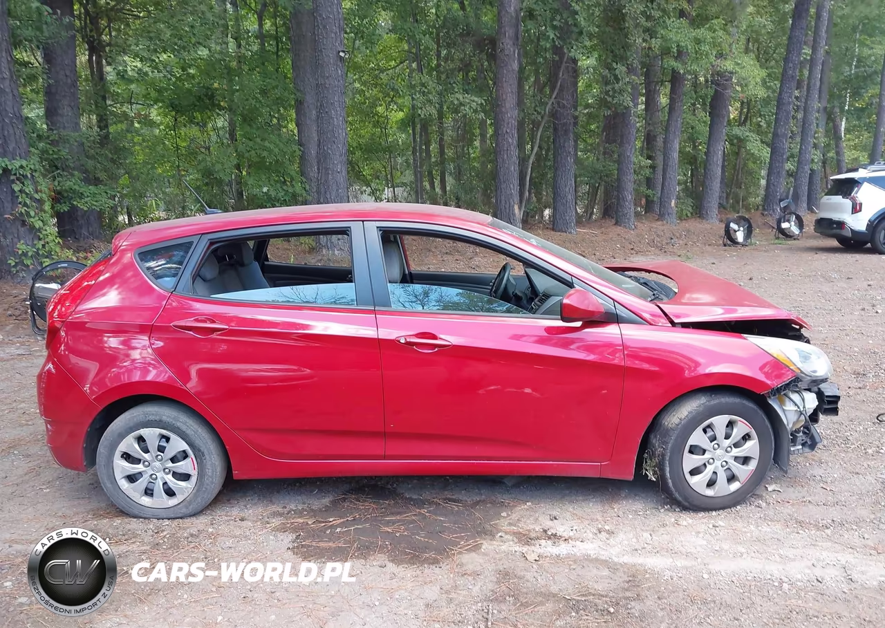 2015 Hyundai Accent Gs VIN:KMHCT5AE9FU227468 - 13