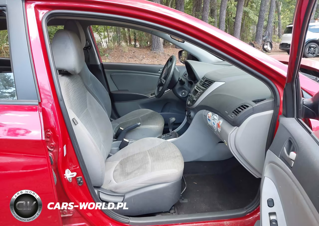 2015 Hyundai Accent Gs VIN:KMHCT5AE9FU227468 - 5
