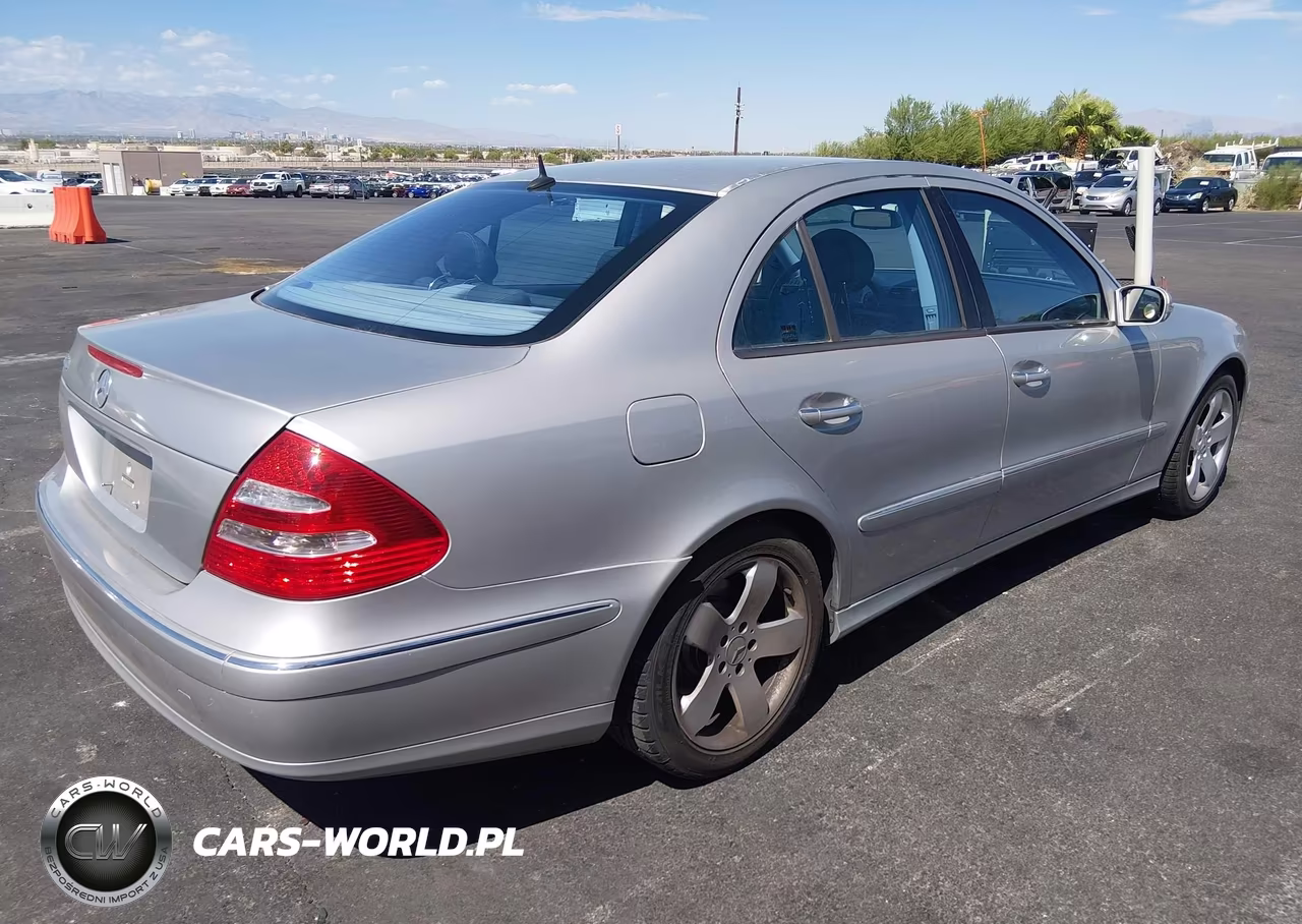 2004 Mercedes-Benz E 500 VIN:WDBUF70J44A458608 - 4