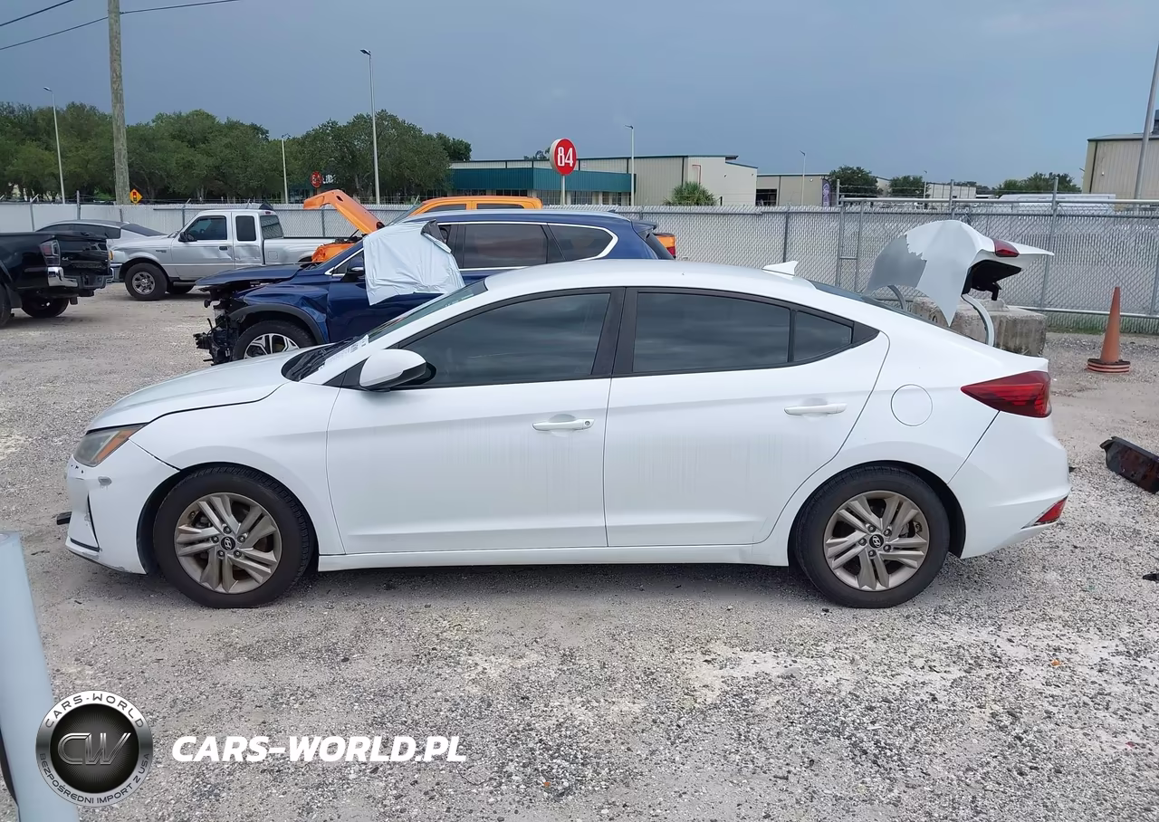 2019 Hyundai Elantra Sel VIN:5NPD84LF4KH408458 - 14