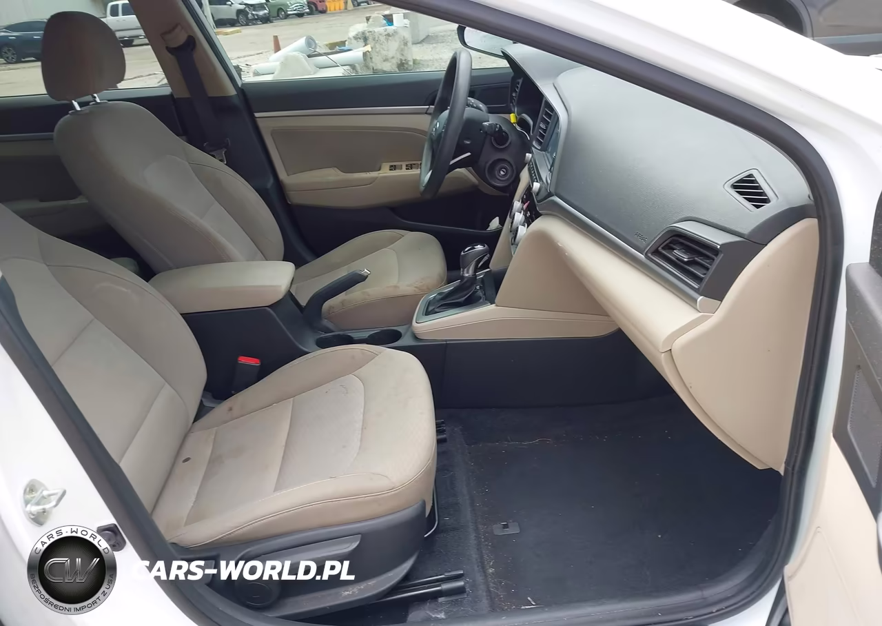 2019 Hyundai Elantra Sel VIN:5NPD84LF4KH408458 - 5