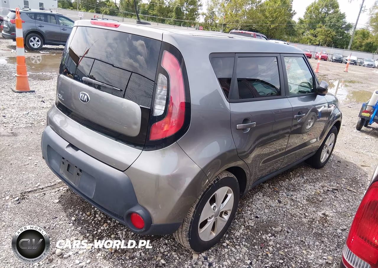 2014 Kia Soul VIN:KNDJN2A2XE7057449 - 4