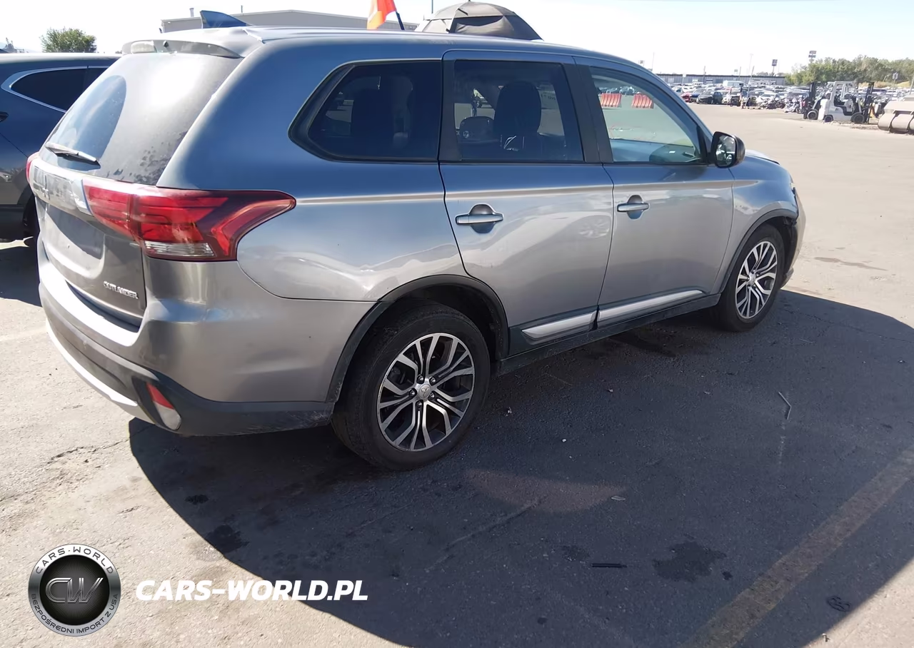 2017 Mitsubishi Outlander Es VIN:JA4AZ2A33HZ017634 - 4
