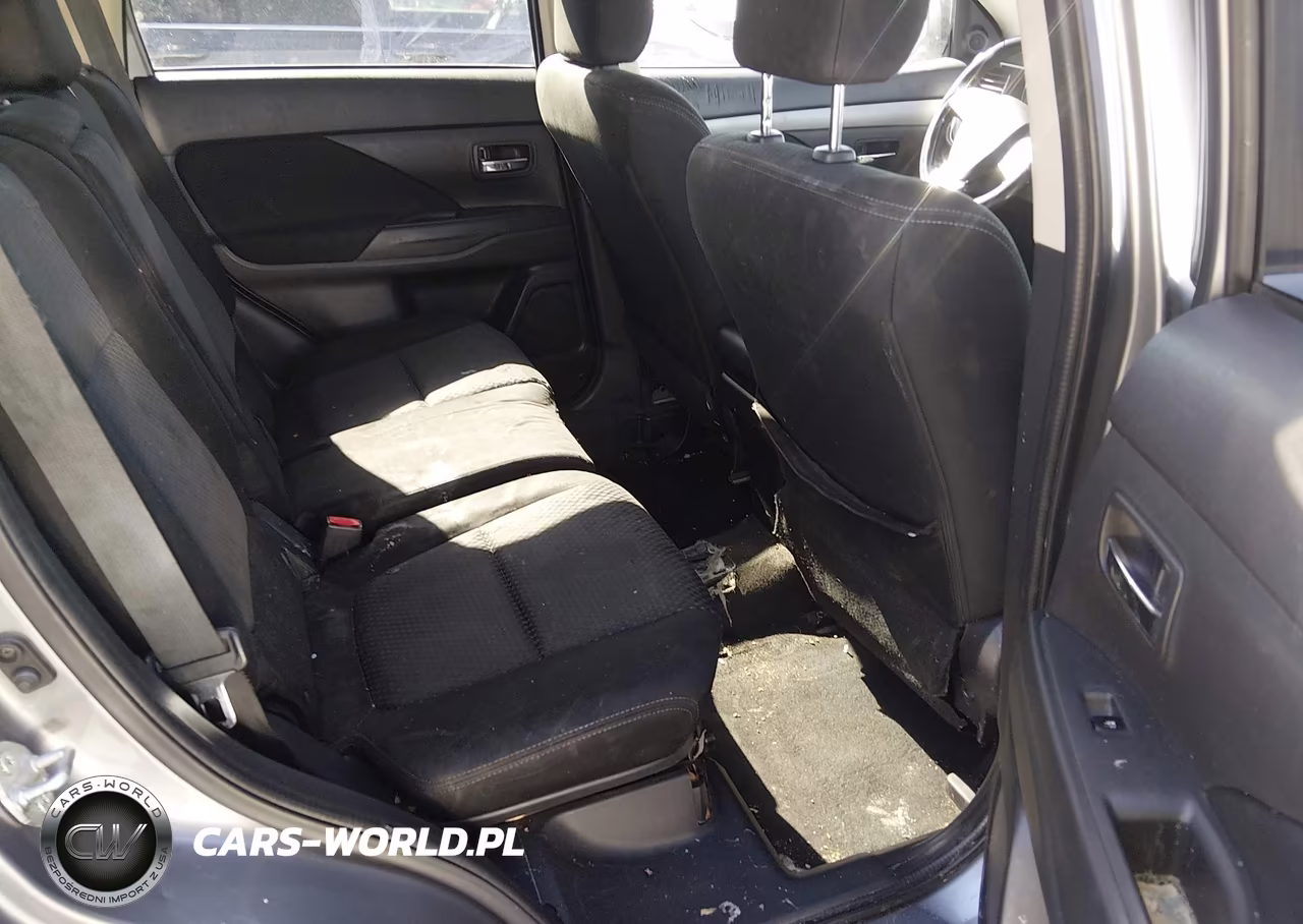 2017 Mitsubishi Outlander Es VIN:JA4AZ2A33HZ017634 - 8