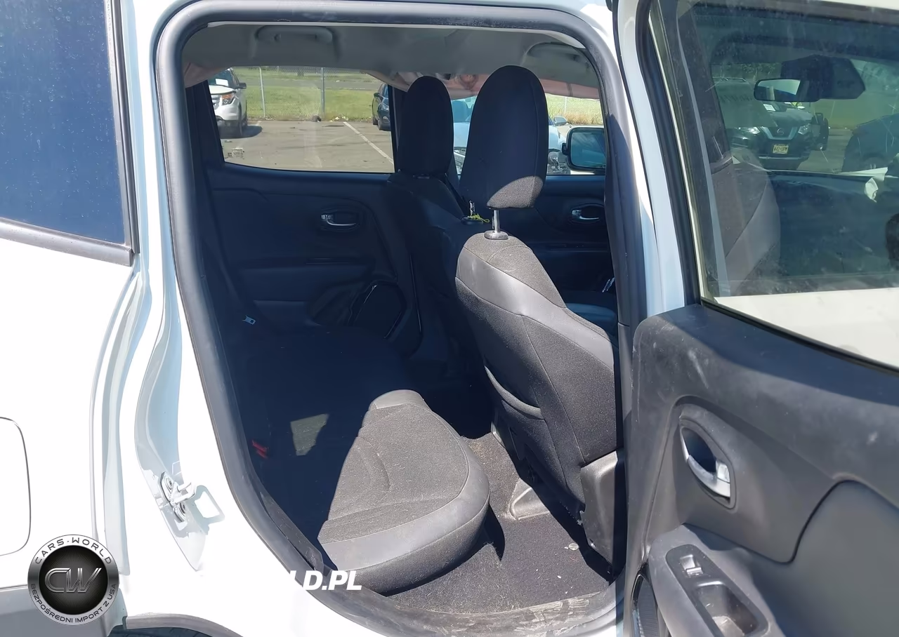 2017 Jeep Renegade Altitude 4X4 VIN:ZACCJBBB3HPF91550 - 8