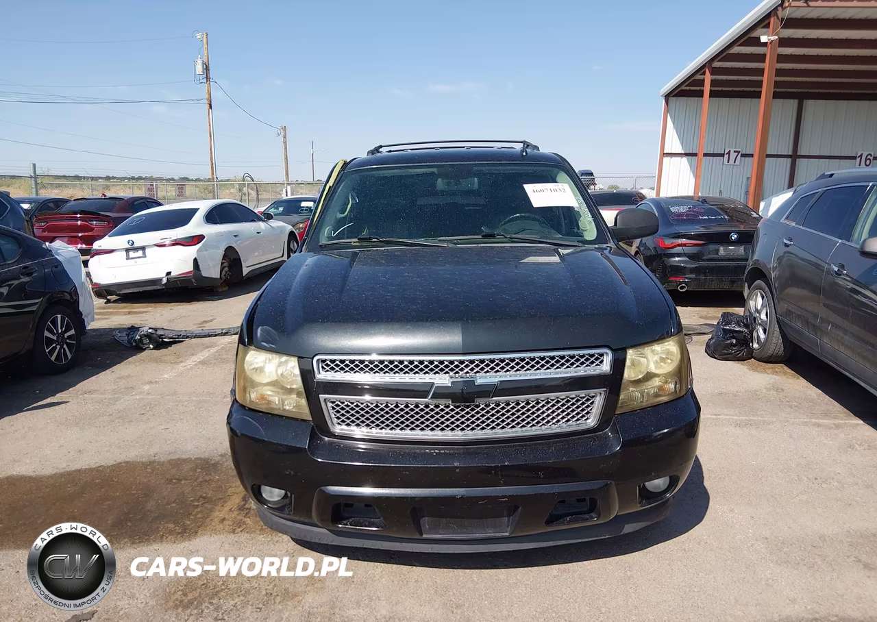 2011 Chevrolet Tahoe Lt VIN:1GNSCBE06BR214954 - 12
