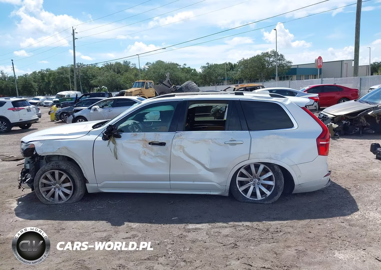 2016 Volvo Xc90 T6 Momentum VIN:YV4A22PK4G1040438 - 13