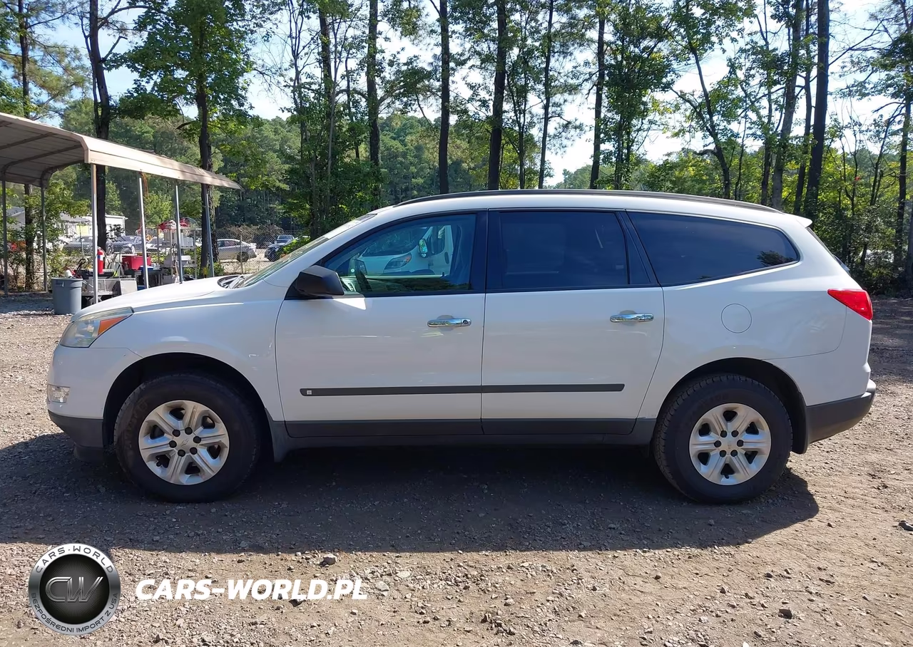 2010 Chevrolet Traverse Ls VIN:1GNLREED1AS131642 - 14