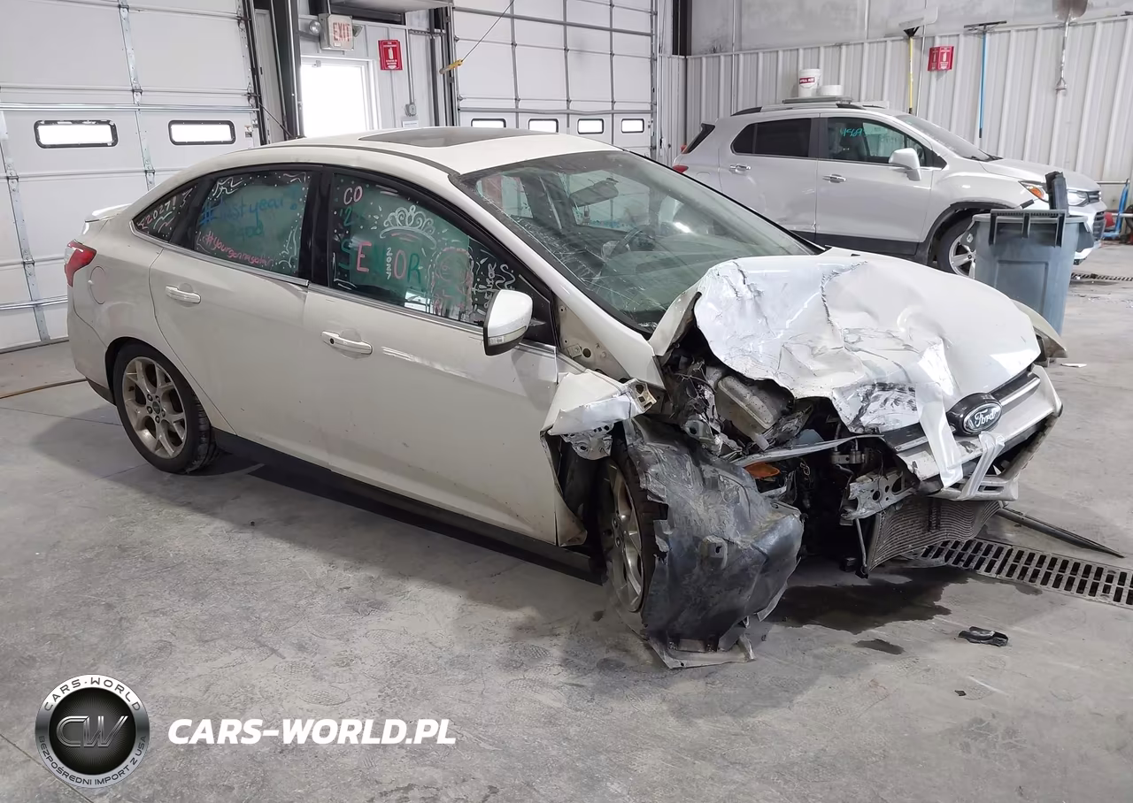 2013 Ford Focus Titanium – zdjęcie 1 z 17