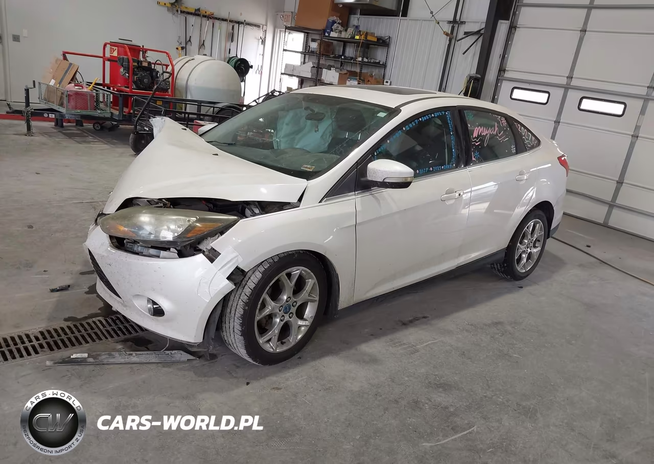 2013 Ford Focus Titanium VIN:1FADP3J27DL263384 - 2