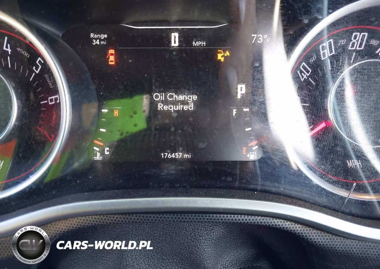 2015 Dodge Challenger Sxt Plus VIN:2C3CDZBG9FH850928 - 16