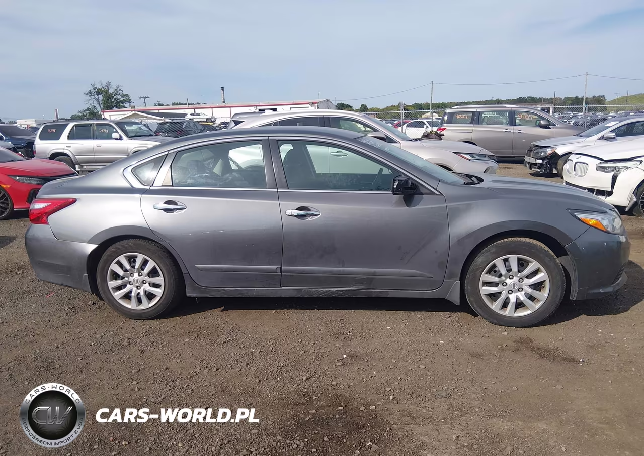 2017 Nissan Altima 2.5 S VIN:1N4AL3AP5HC236958 - 13