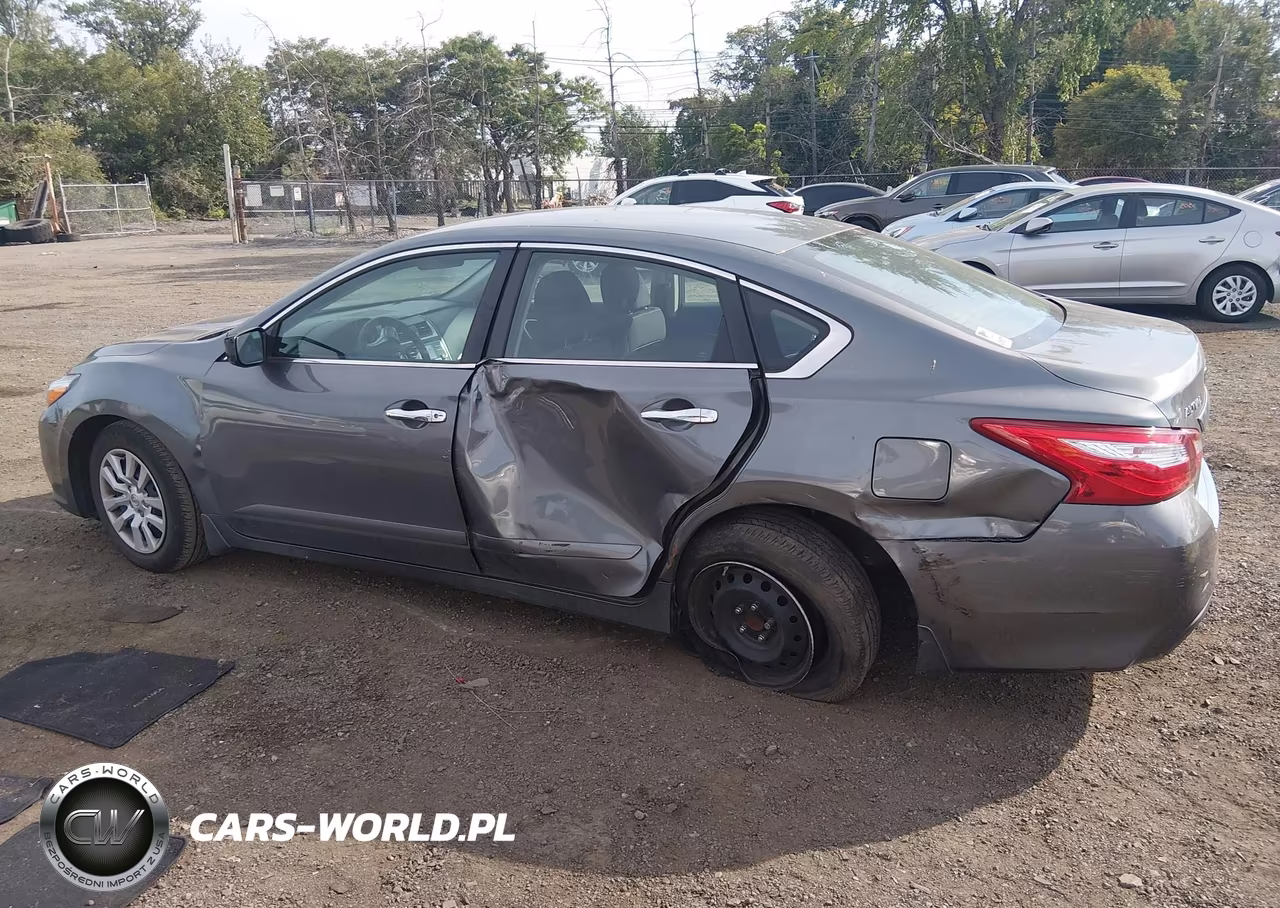 2017 Nissan Altima 2.5 S VIN:1N4AL3AP5HC236958 - 14