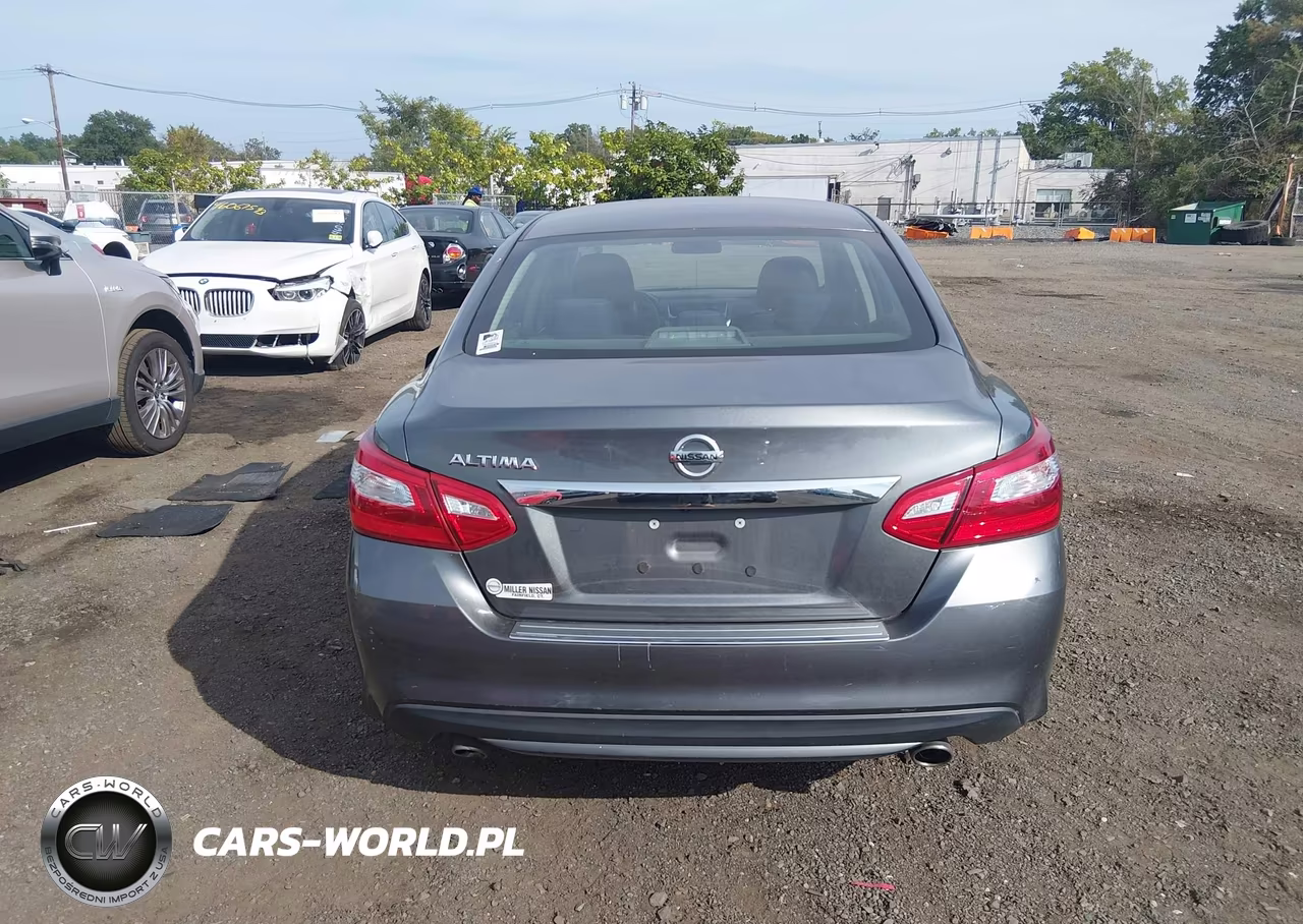 2017 Nissan Altima 2.5 S VIN:1N4AL3AP5HC236958 - 16