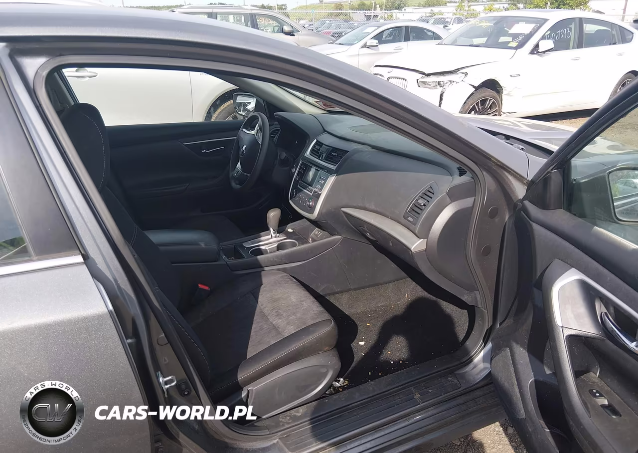 2017 Nissan Altima 2.5 S VIN:1N4AL3AP5HC236958 - 5