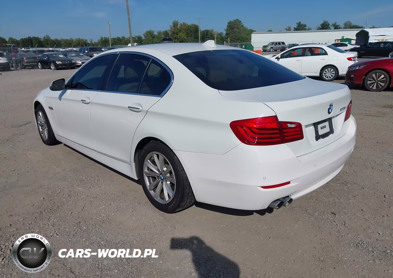 2016 BMW 528I VIN:WBA5A5C59GG349518 - 3
