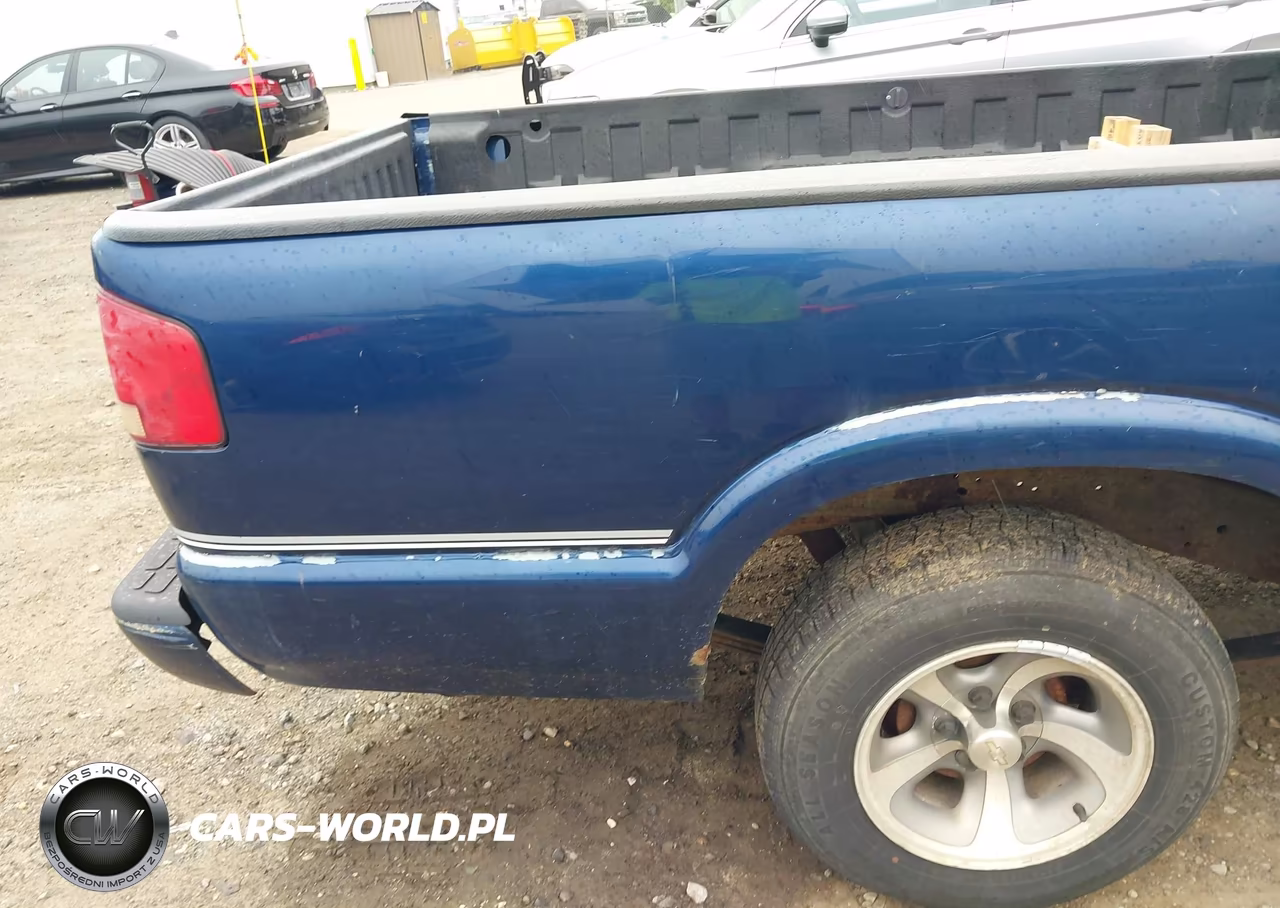 1999 Chevrolet S-10 Ls VIN:1GCCS1441XK240425 - 13