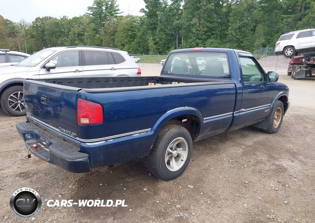 1999 Chevrolet S-10 Ls VIN:1GCCS1441XK240425 - 4