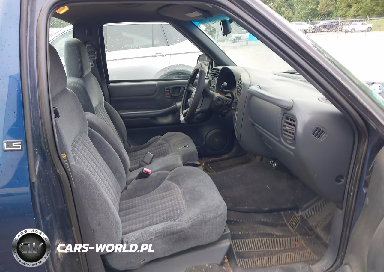 1999 Chevrolet S-10 Ls VIN:1GCCS1441XK240425 - 5