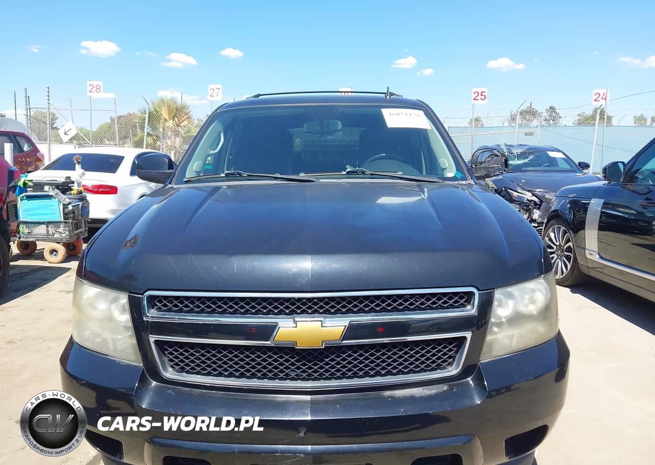 2011 Chevrolet Tahoe Ls VIN:1GNSCAE08BR334510 - 11