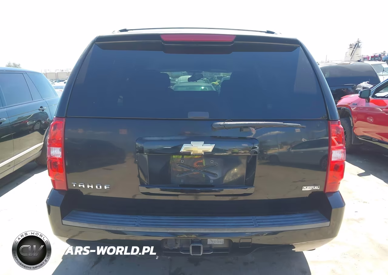 2011 Chevrolet Tahoe Ls VIN:1GNSCAE08BR334510 - 15