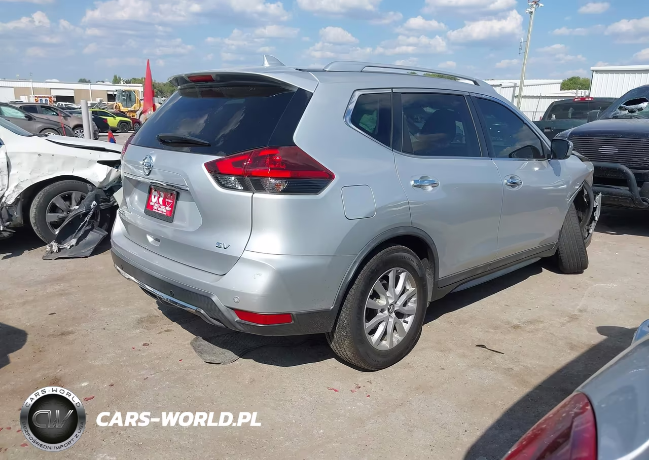2020 Nissan Rogue Sv Fwd VIN:KNMAT2MT6LP525202 - 4