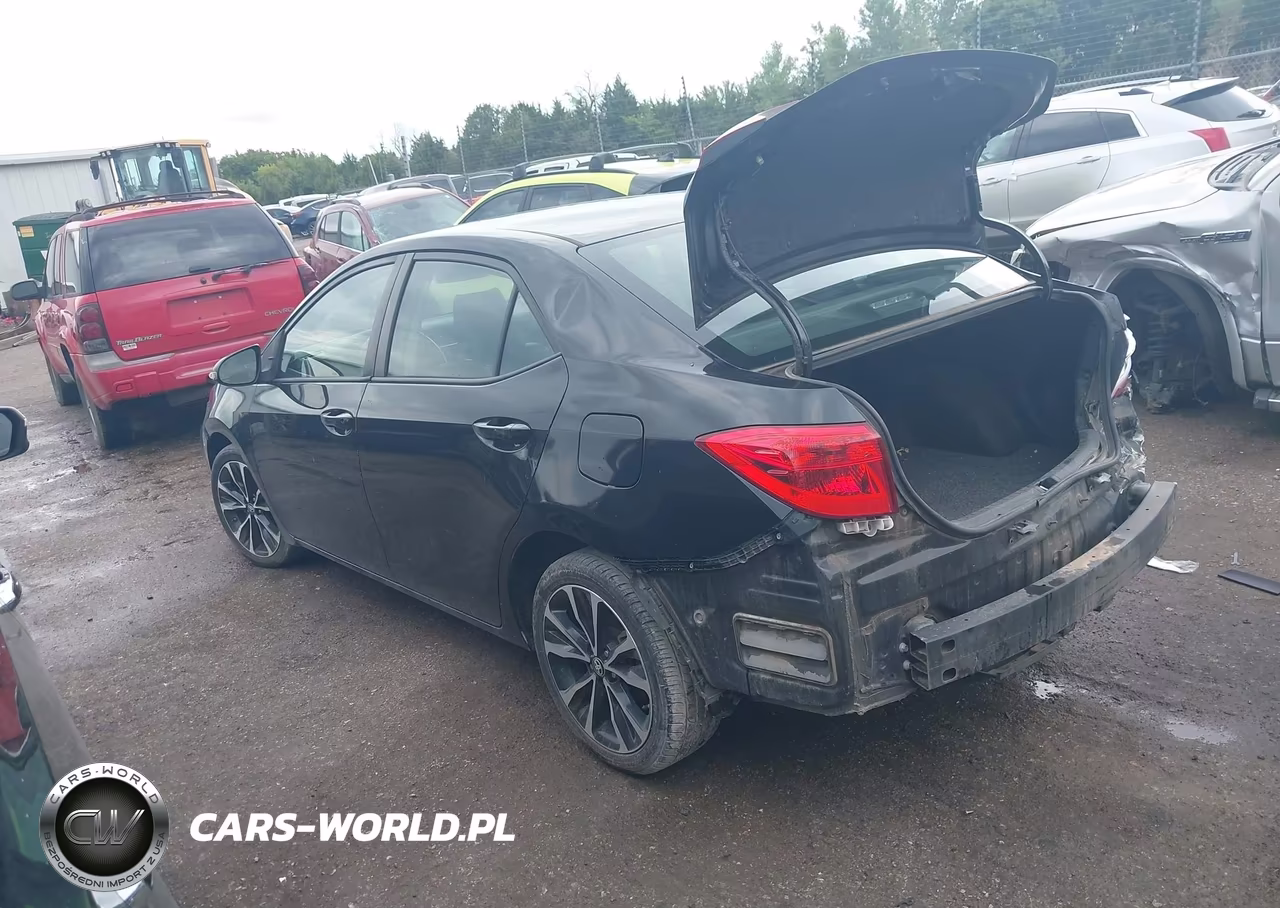 2017 Toyota Corolla Se VIN:5YFBURHEXHP683926 - 3