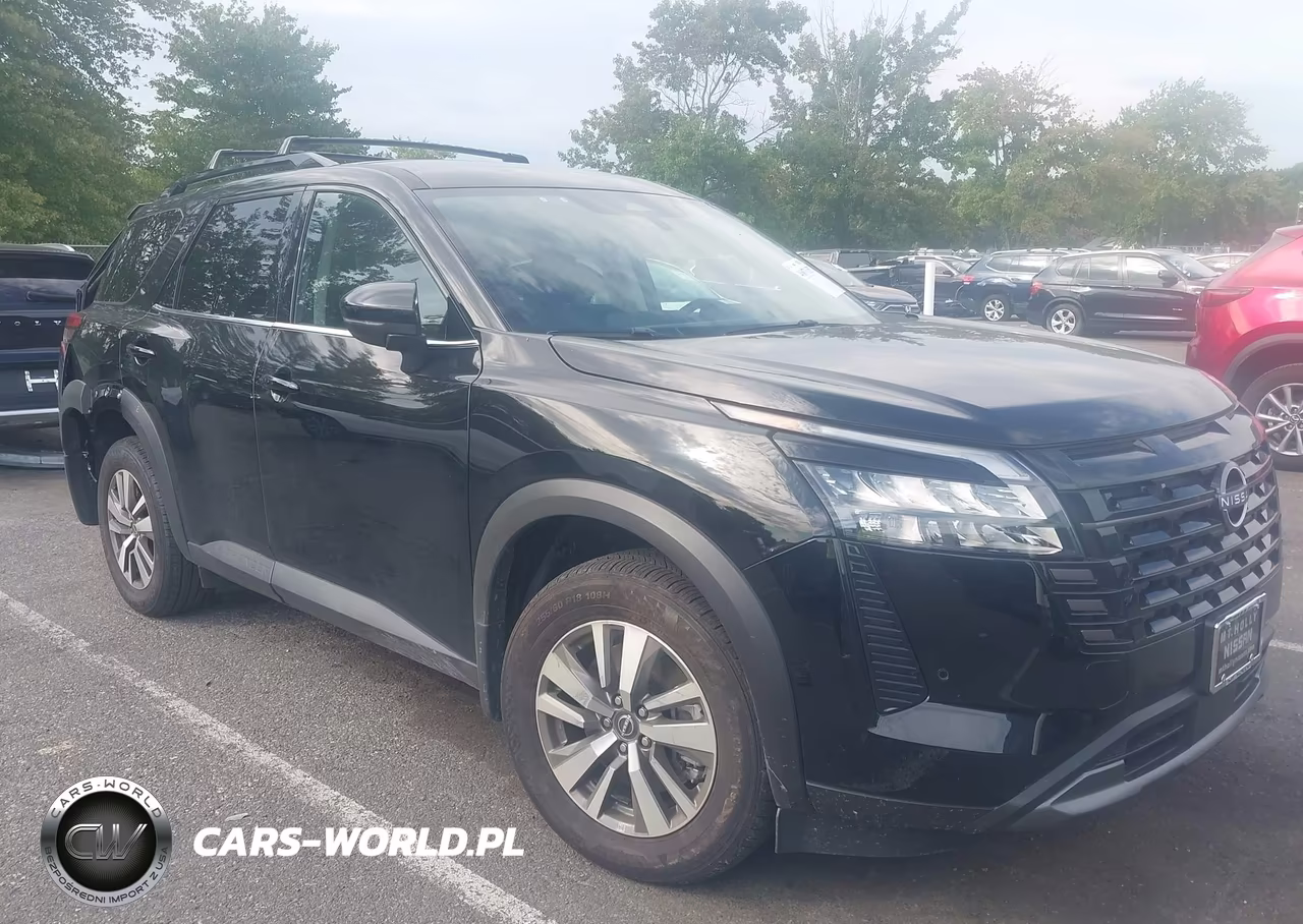 2026 Nissan Pathfinder Sl