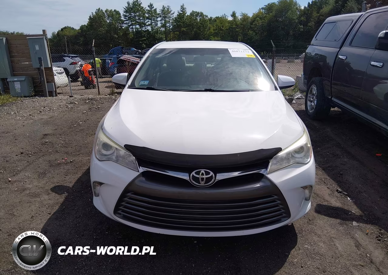 2015 Toyota Camry Le VIN:4T4BF1FK4FR452073 - 12