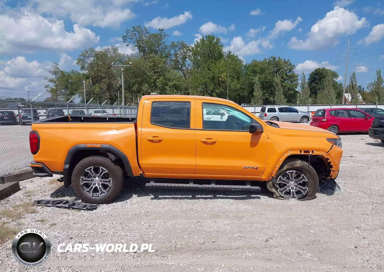 2025 GMC Canyon 4Wd At4 VIN:1GTP2DEK7S1172663 - 13