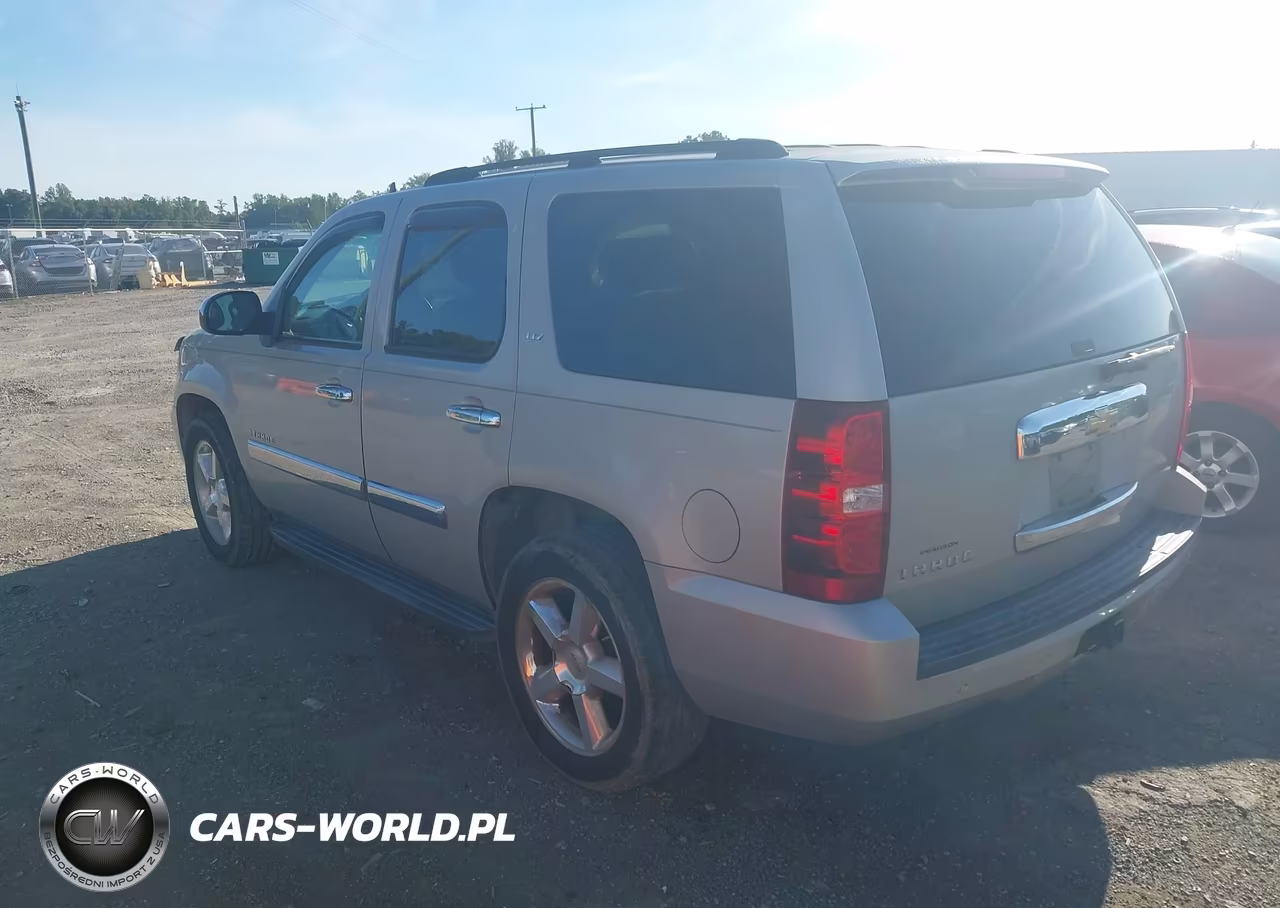 2007 Chevrolet Tahoe Ltz VIN:1GNFC13037R180011 - 3