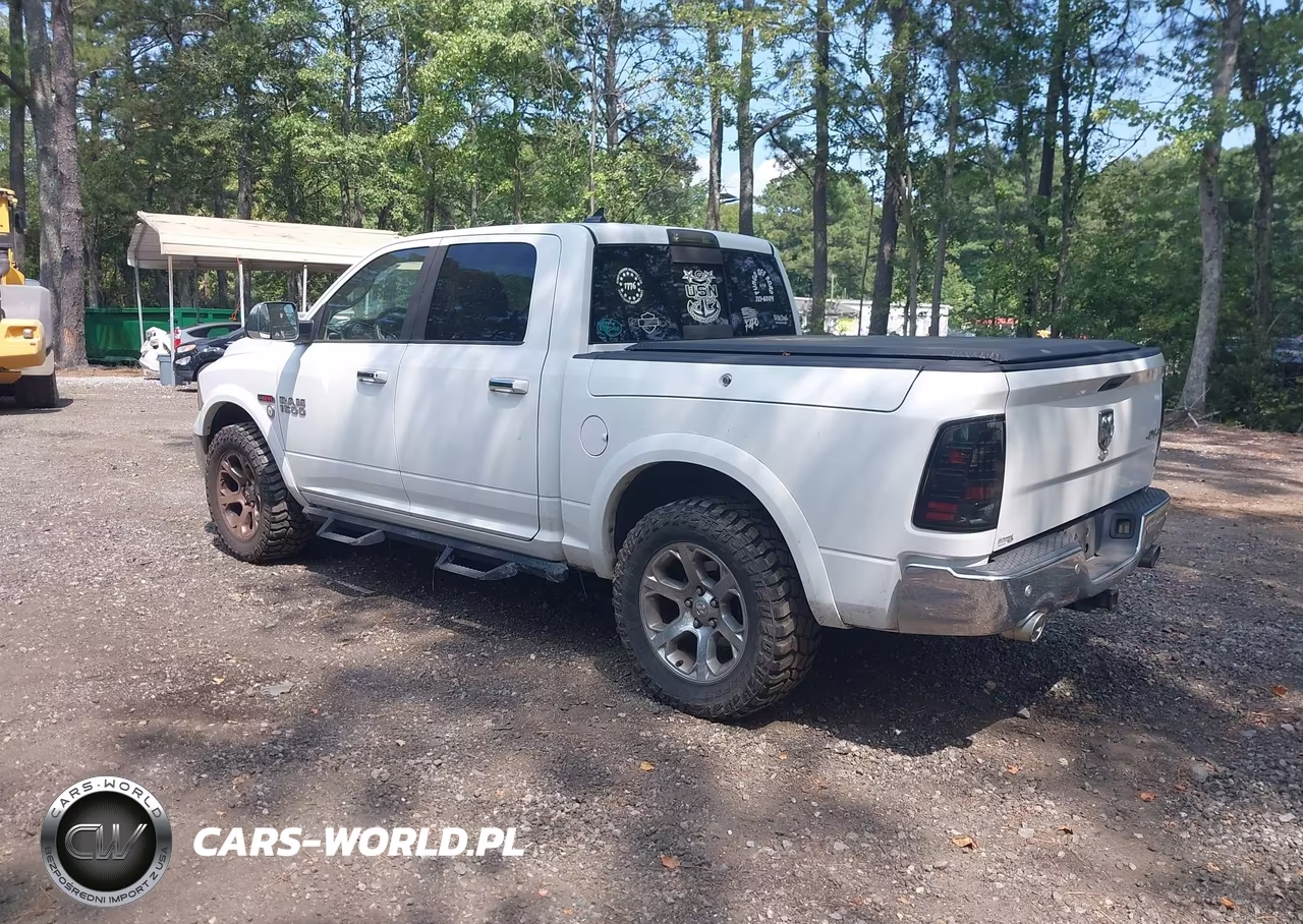 2014 Ram 1500 Laramie VIN:1C6RR7NMXES356055 - 3