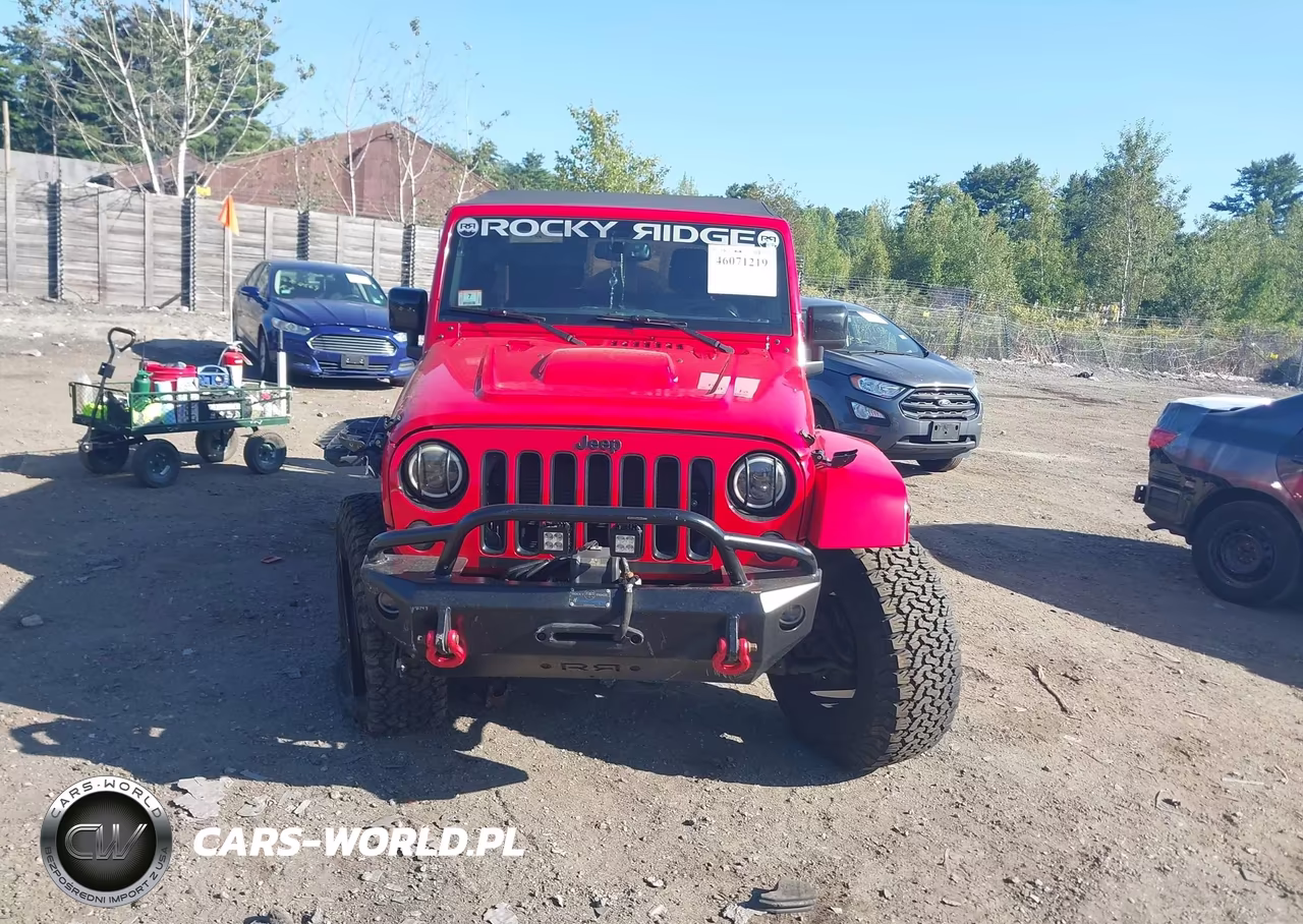 2015 Jeep Wrangler Unlimited Altitude VIN:1C4HJWEG9FL712507 - 13