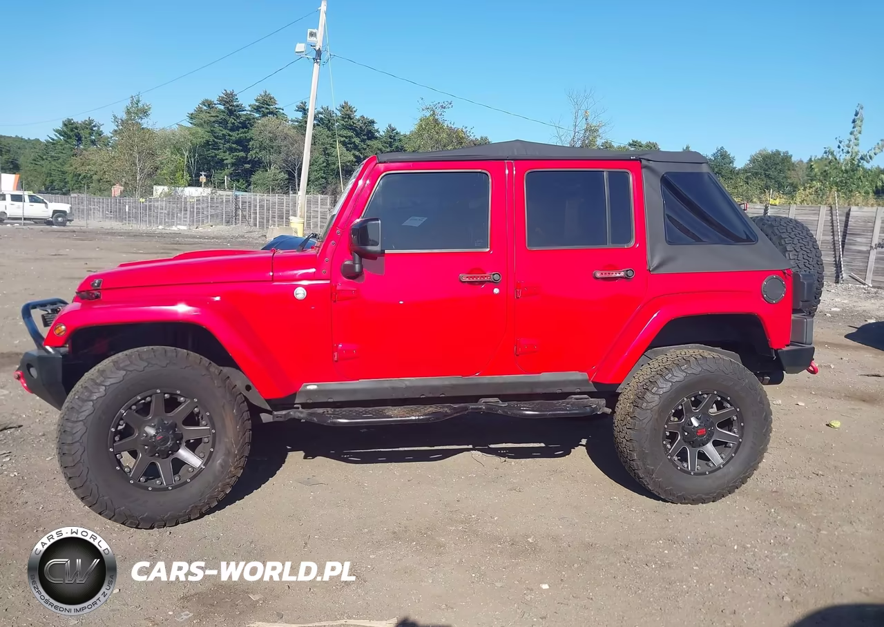 2015 Jeep Wrangler Unlimited Altitude VIN:1C4HJWEG9FL712507 - 15