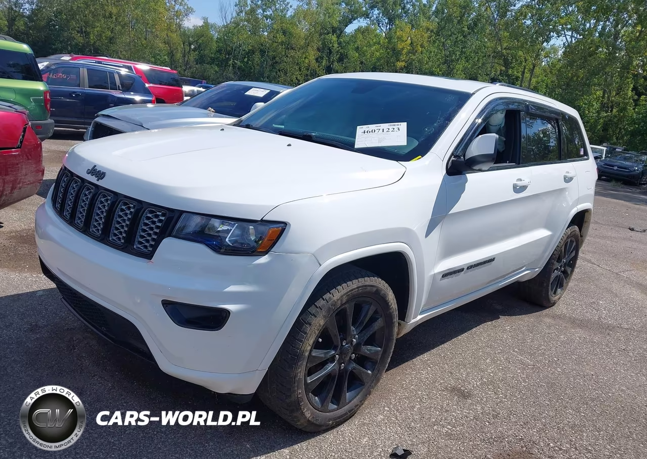 2017 Jeep Grand Cherokee Altitude 4X4 VIN:1C4RJFAG4HC726912 - 2