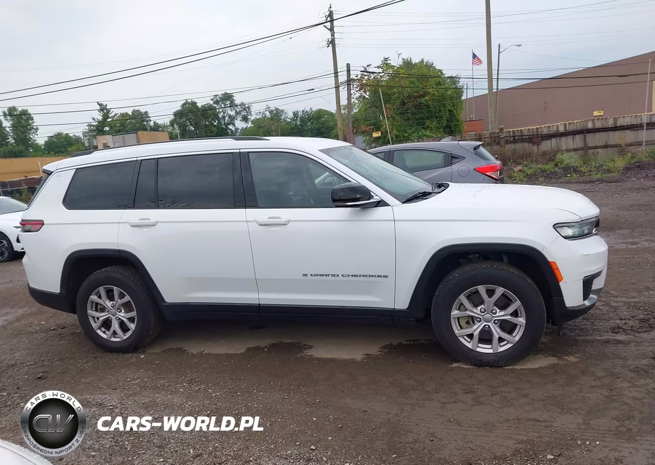 2021 Jeep Grand Cherokee L Limited 4X4 VIN:1C4RJKBG3M8170743 - 13
