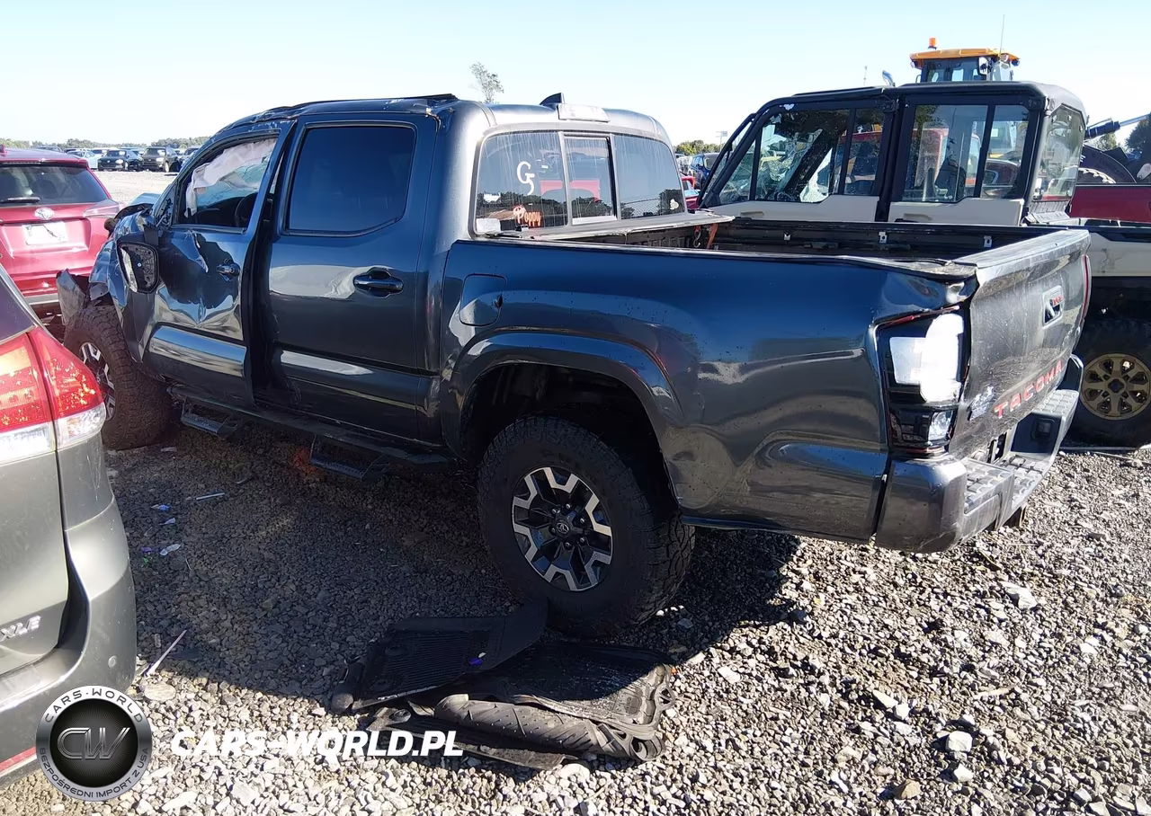 2020 Toyota Tacoma Sr V6 VIN:3TMCZ5AN3LM316486 - 3