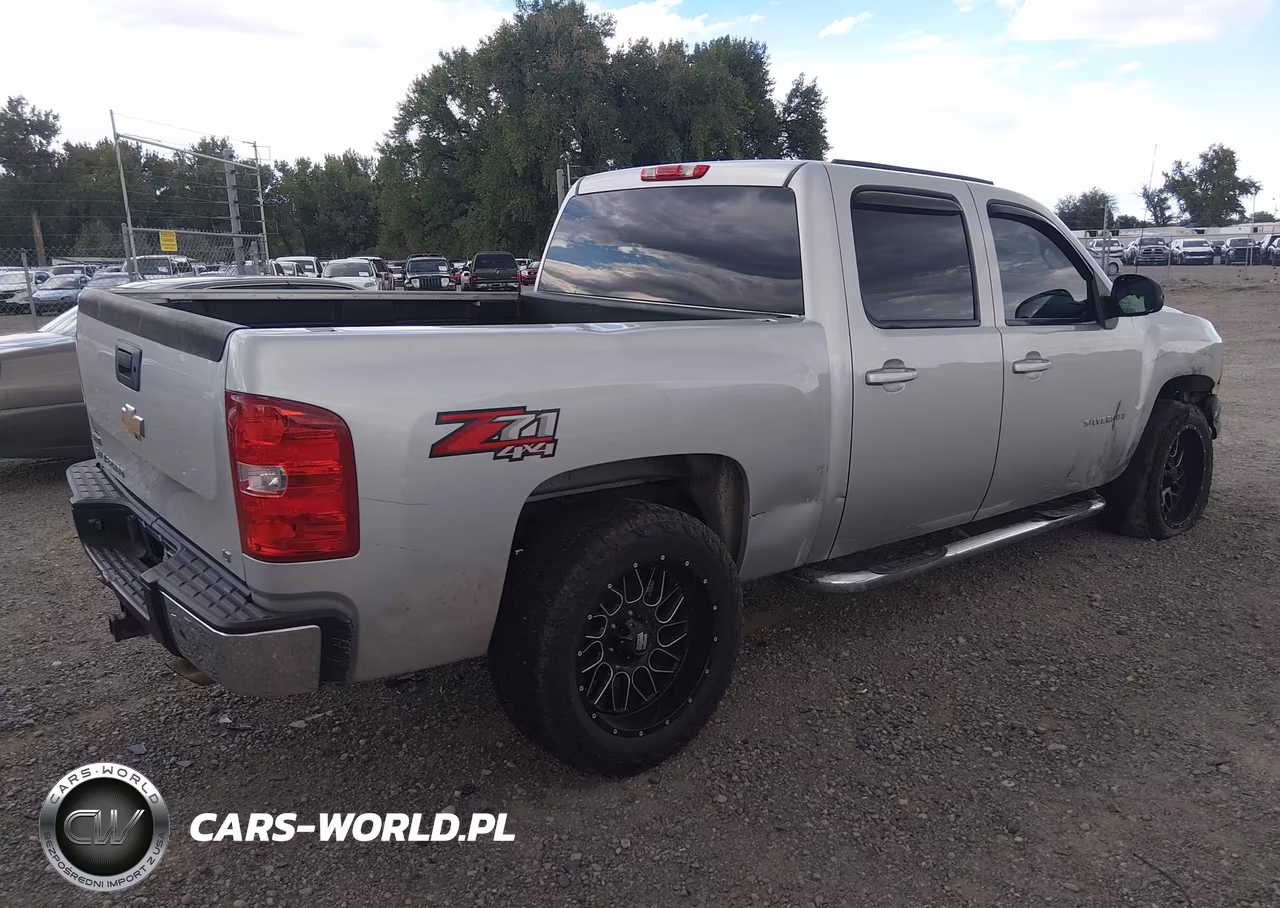 2010 Chevrolet Silverado K1500 Lt VIN:3GCRKSE37AG198881 - 4