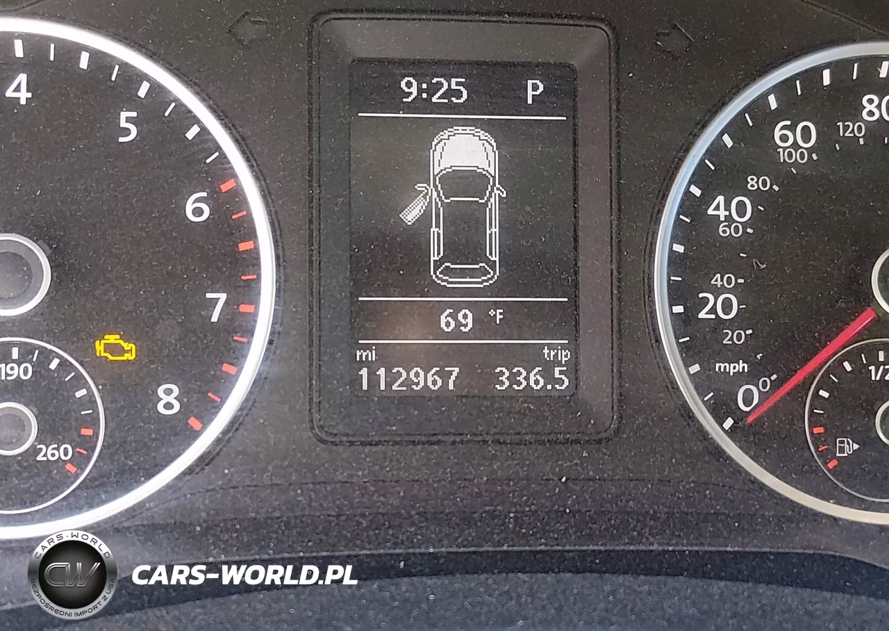 2017 Volkswagen Tiguan 2.0T-2.0T S VIN:WVGBV7AX3HK051115 - 15