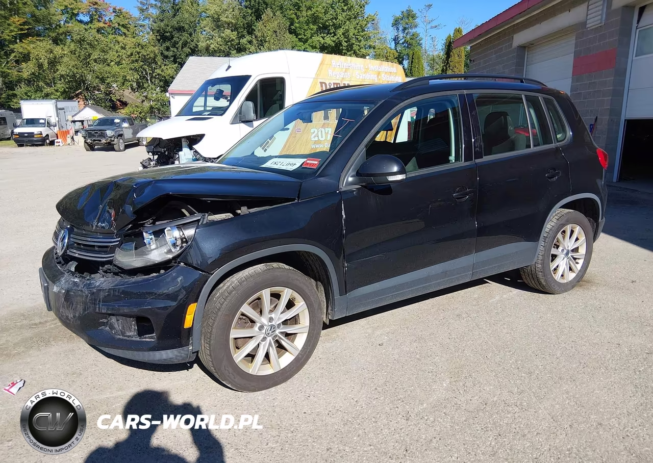 2017 Volkswagen Tiguan 2.0T-2.0T S VIN:WVGBV7AX3HK051115 - 2