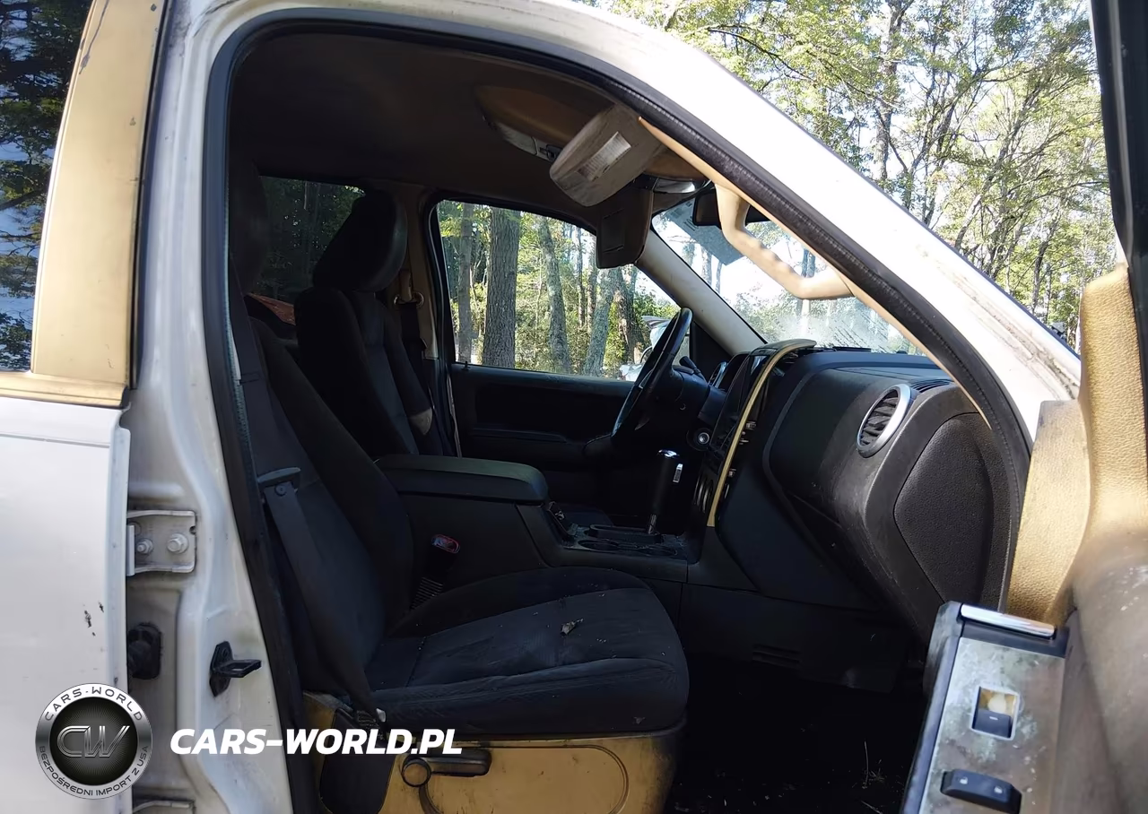 2010 Mercury Mountaineer VIN:4M2EN3HE4AUJ06982 - 5