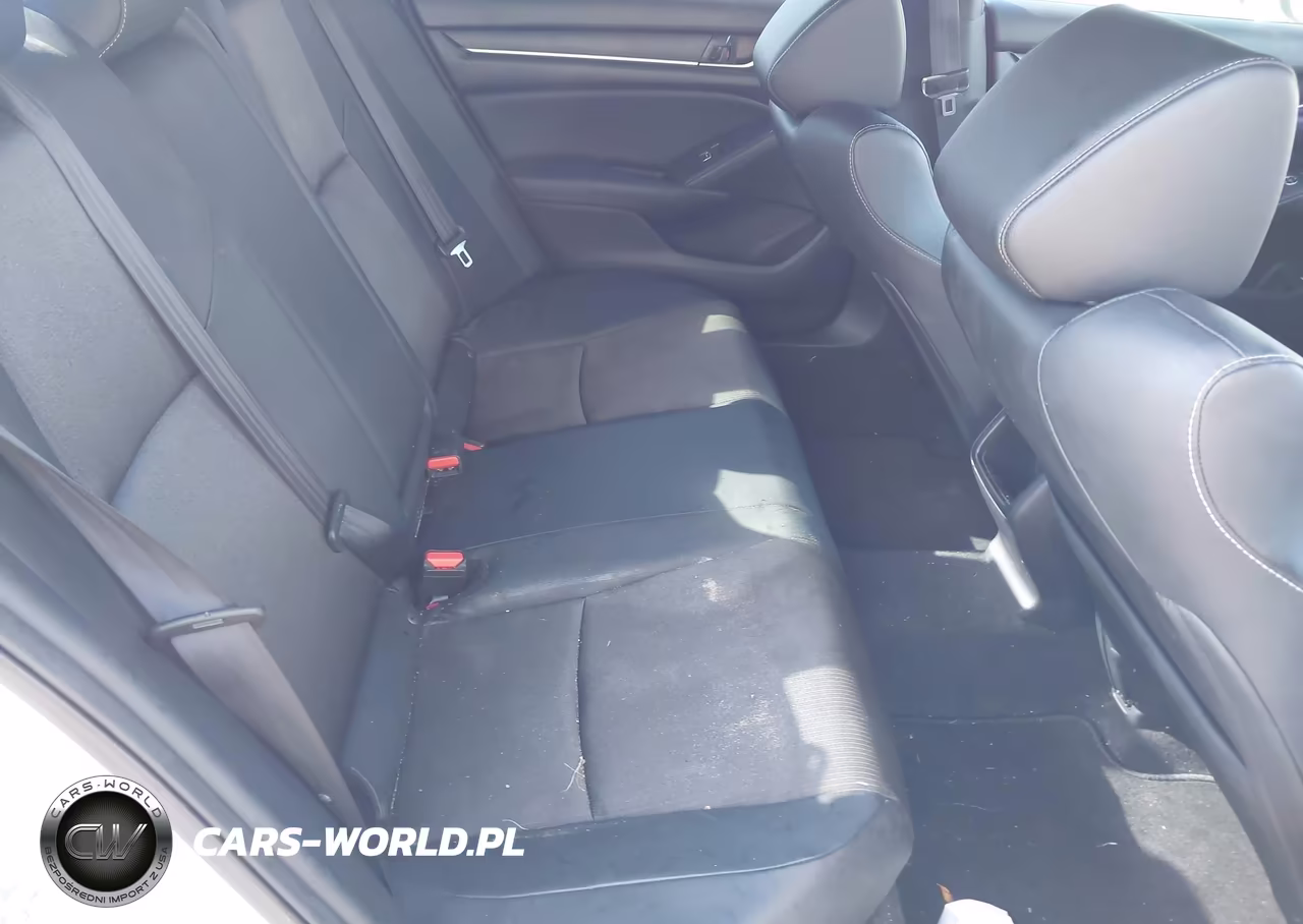 2018 Honda Accord Sport VIN:1HGCV1F35JA211715 - 8