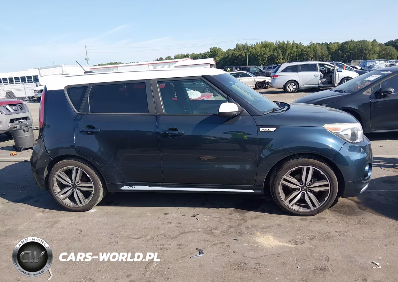2018 Kia Soul + VIN:KNDJP3A59J7591319 - 13