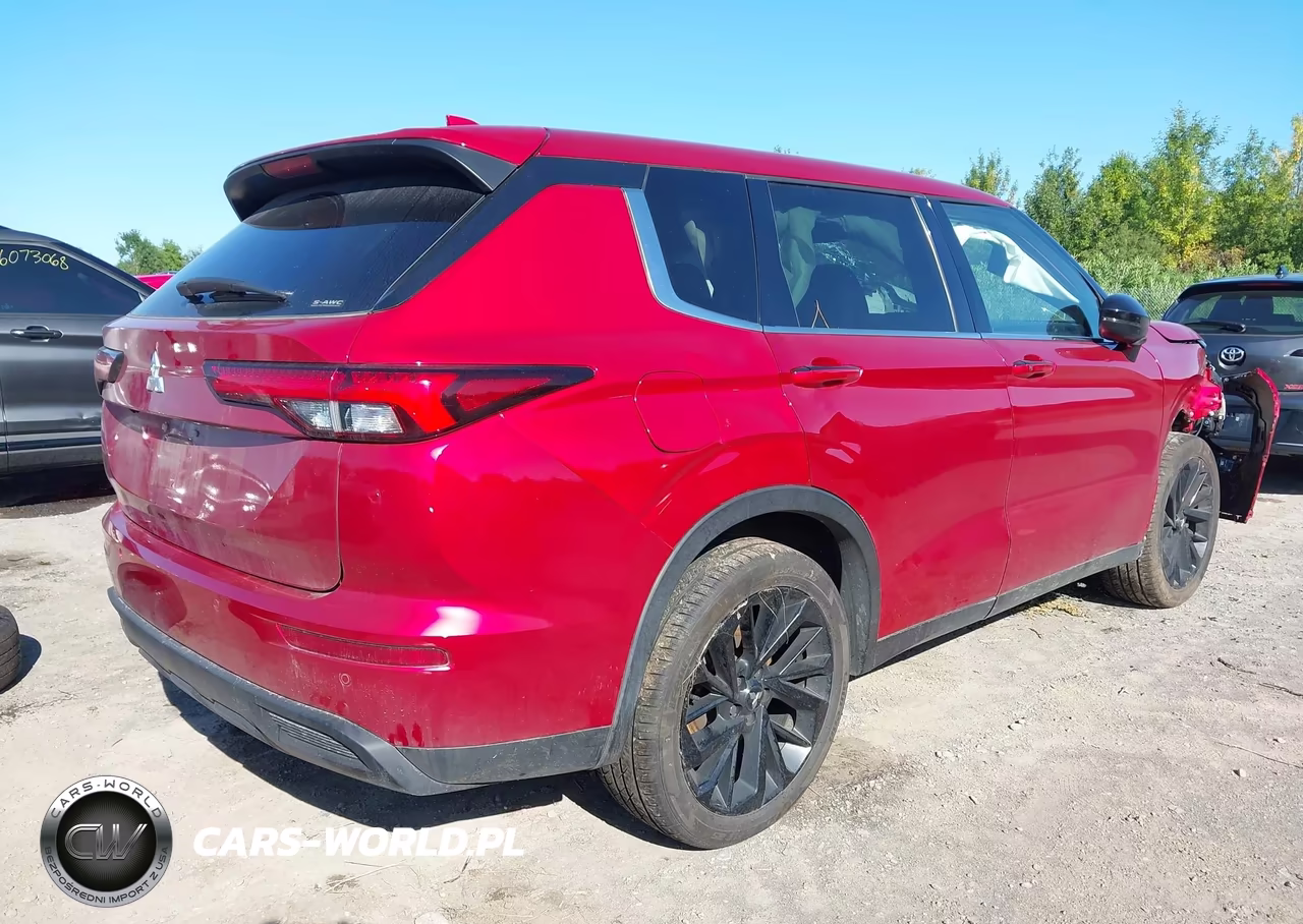 2022 Mitsubishi Outlander Black Edition S-Awc-Se 2.5 S-Awc-Se Launch Edition S-Awc VIN:JA4J4UA89NZ055905 - 4