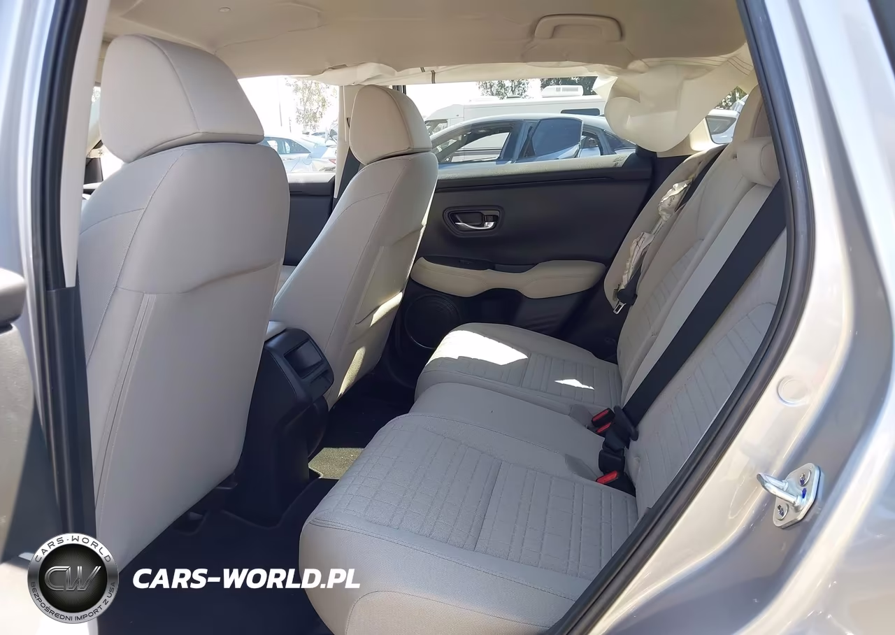 2026 Honda Hr-V Awd Lx VIN:3CZRZ2H35TM761643 - 8