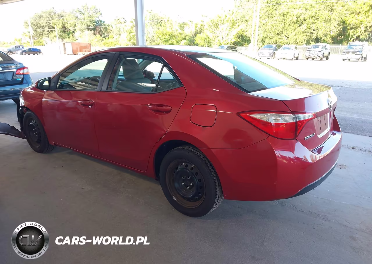 2015 Toyota Corolla Le VIN:2T1BURHE6FC409247 - 3