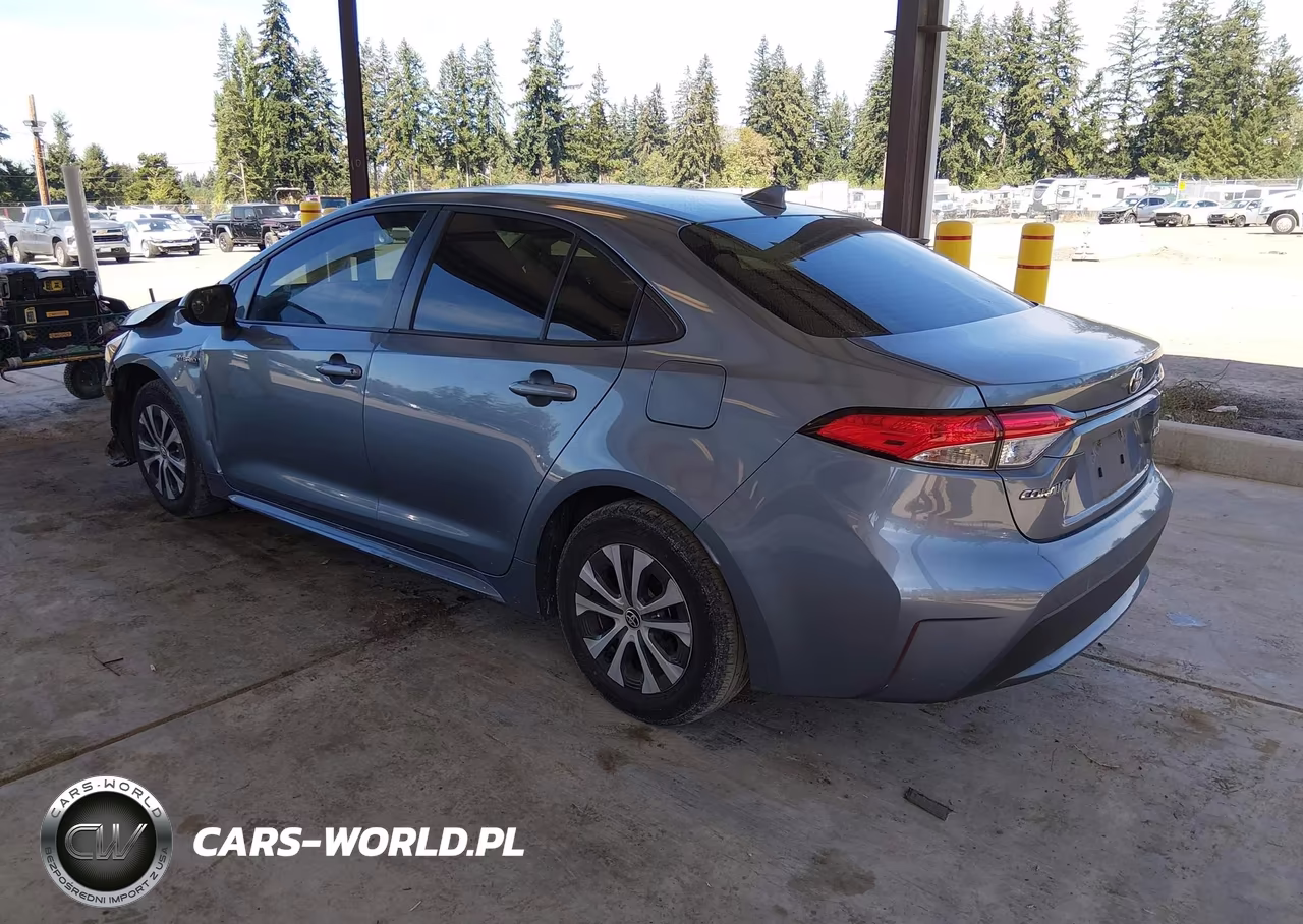 2020 Toyota Corolla Hybrid Le VIN:JTDEBRBE9LJ006634 - 3