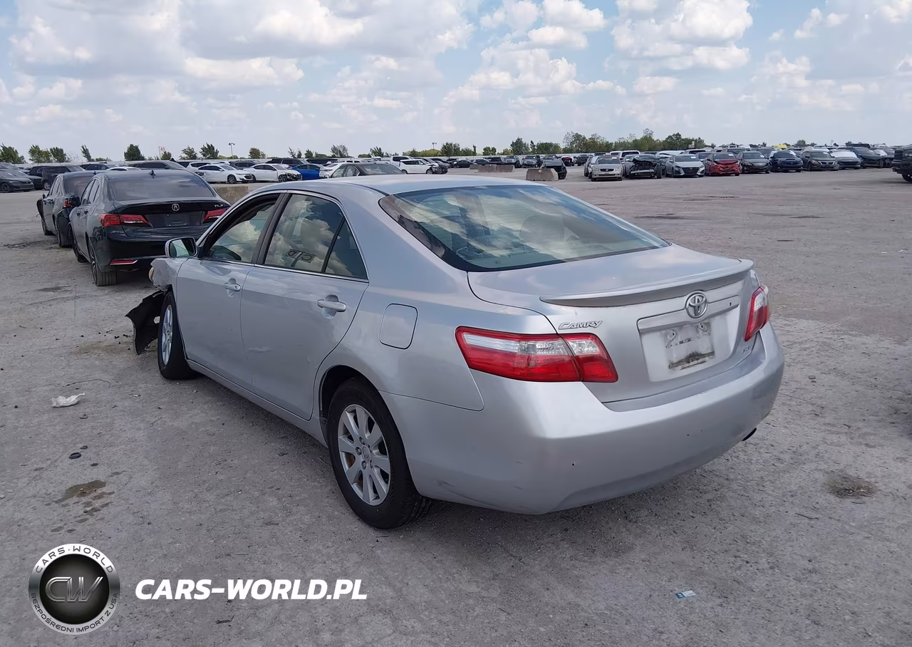 2007 Toyota Camry Xle VIN:JTNBE46K073121447 - 3