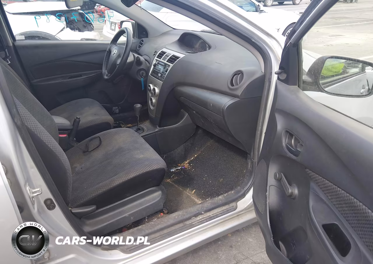 2007 Toyota Yaris VIN:JTDBT923171051099 - 5